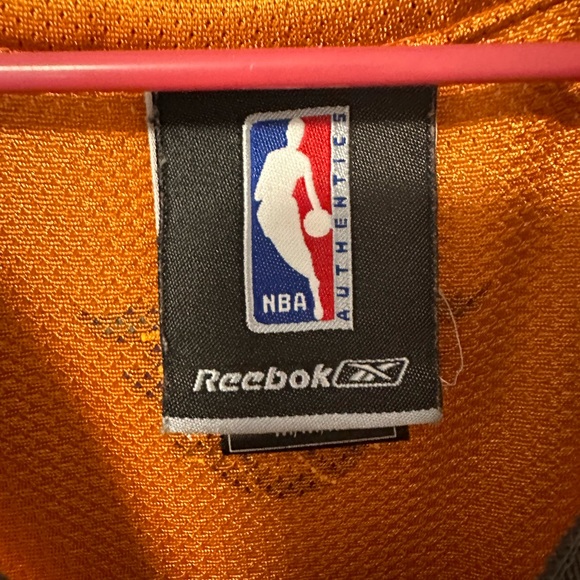 Men’s Reebok Medium Steve Nash Phoenix Suns Jersey. - Picture 3 of 4